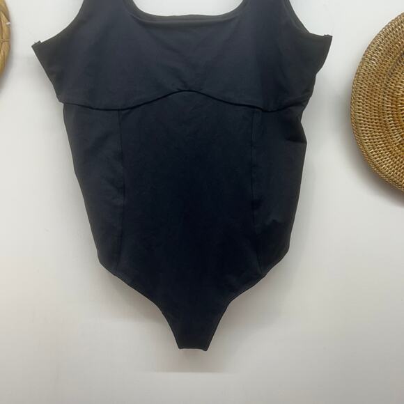 NWOT Abercrombie Black Seamed Bodice Tank One Piece Bodysuit Plus Size XXL - Picture 4 of 6